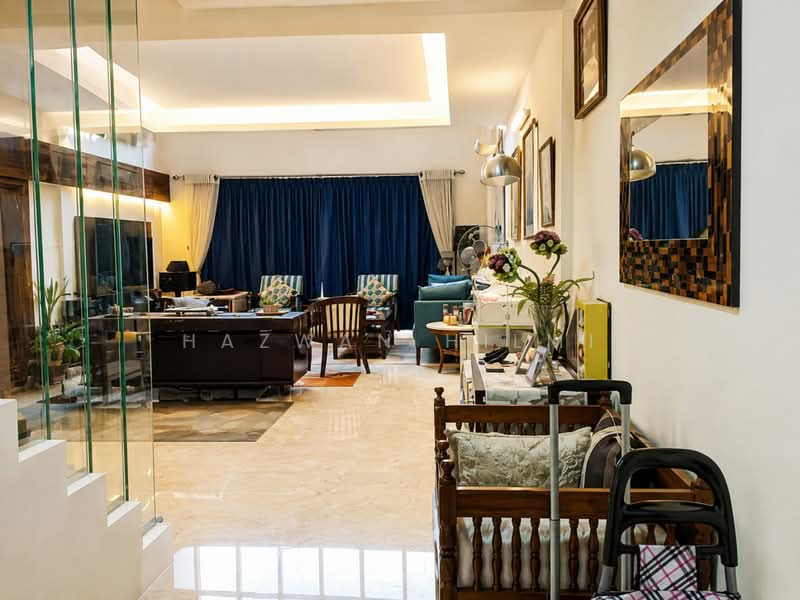 Condominium for Sale at Perdana Emerald - Hazwan Hilmi - Living Room - PropertyGuru.com.my