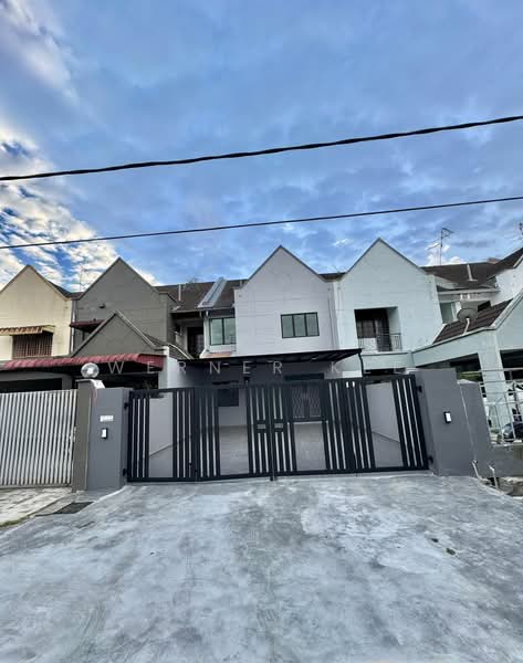 Jalan Permas 12/11 untuk Untuk Dijual - RM 828,000, Mac 2026 - Exterior - PropertyGuru.com.my