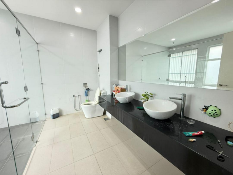 Bungalow for Sale in Bandar Parklands (Klang) - Yongsen Lim - Bathroom - PropertyGuru.com.my