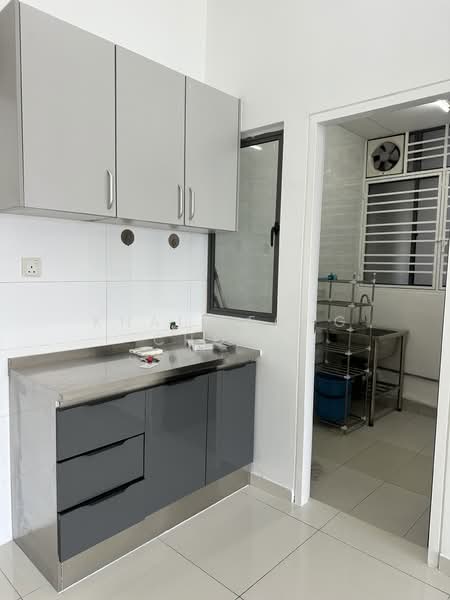 Service Residence for Rent at Seasons Garden Residences - Khai Leong Chong - Kitchen - PropertyGuru.com.my