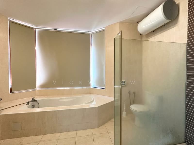 Semi-Detached House for Rent in Kawasan Perumahan Sungai Emas (Batu Ferringhi) - Vicky Leow - Bathroom - PropertyGuru.com.my