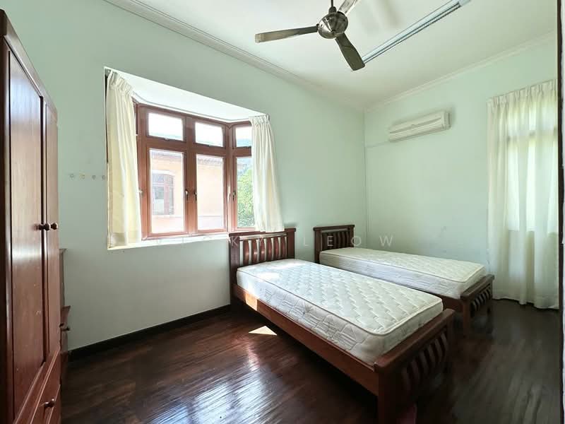 Semi-Detached House for Rent in Kawasan Perumahan Sungai Emas (Batu Ferringhi) - Vicky Leow - Bedroom - PropertyGuru.com.my