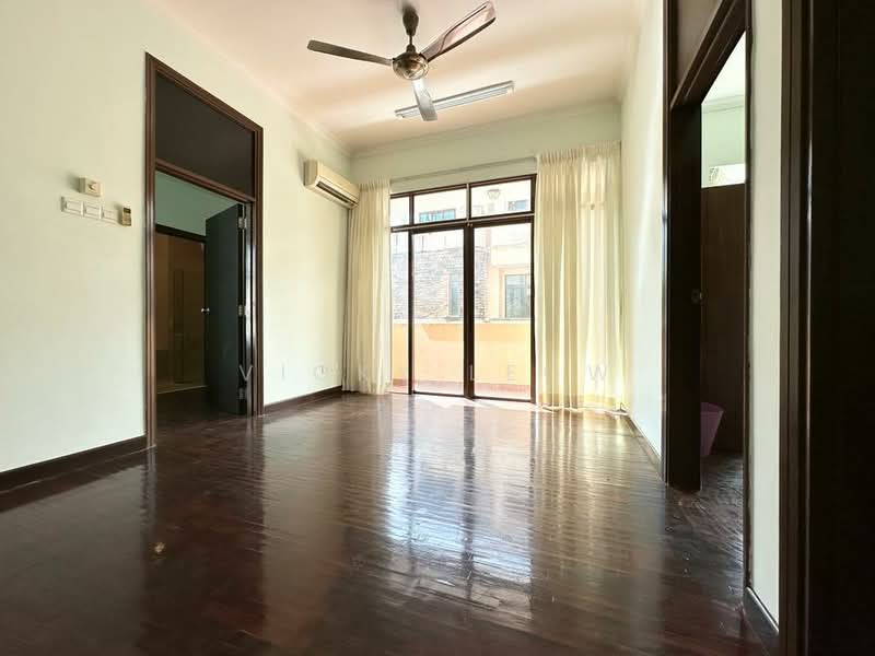 Semi-Detached House for Rent in Kawasan Perumahan Sungai Emas (Batu Ferringhi) - Vicky Leow - Living Room - PropertyGuru.com.my