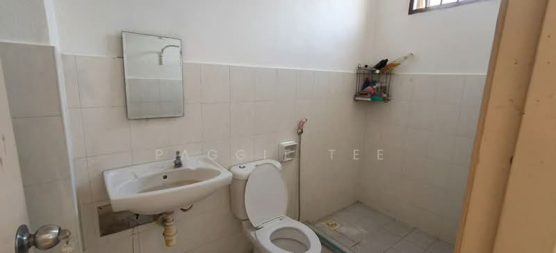 Nusavilla untuk Untuk Dijual - RM 480,000, Mac 2026 - Bathroom - PropertyGuru.com.my