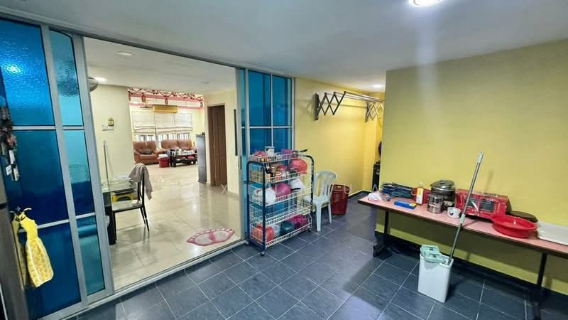 2-storey Terraced House for Sale in Taman Century (Johor Bahru) - Kexin Hua - Living Room - PropertyGuru.com.my