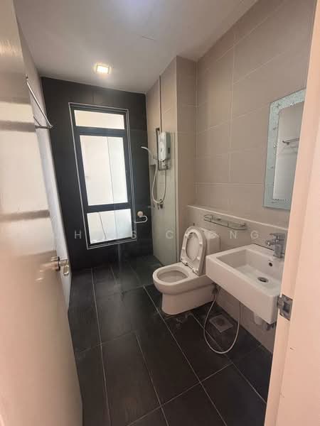 Service Residence for Rent at TRiGON Luxury Residences - Chris Chong - Bathroom - PropertyGuru.com.my