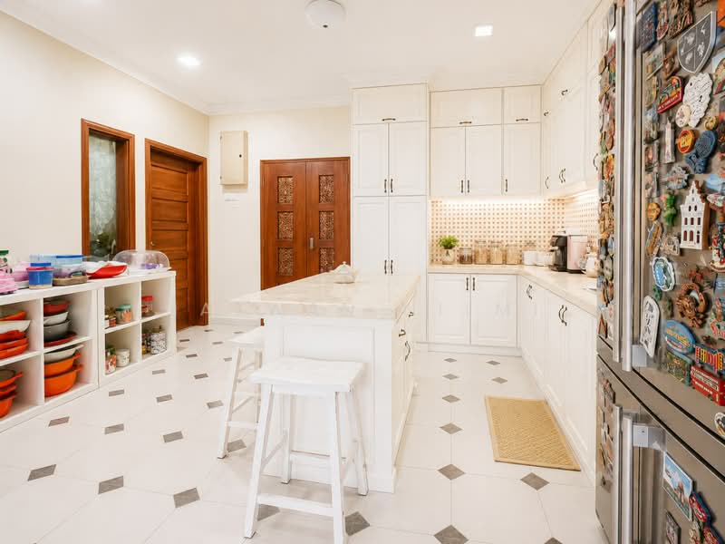 Rumah Teres 2.5-Tingkat untuk Dijual di Taman Tun Dr Ismail (Kuala Lumpur) - Hazwan Hilmi - Kitchen - PropertyGuru.com.my