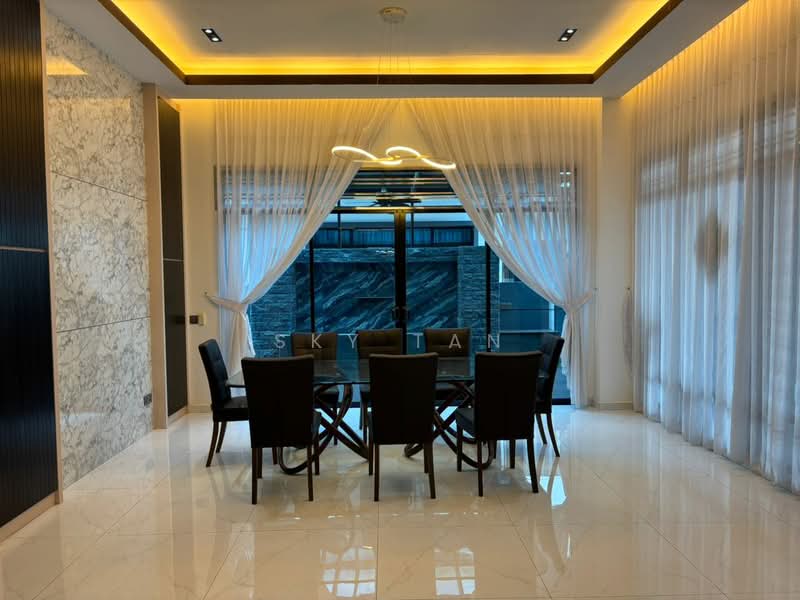 Link Bungalow for Sale in Tebrau (Johor) - Sky Tan - Dining Room - PropertyGuru.com.my