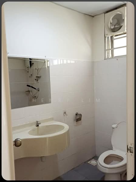 Platinum Hill PV 5 untuk Untuk Disewa - RM 1,600 /bulan, Mac 2026 - Bathroom - PropertyGuru.com.my