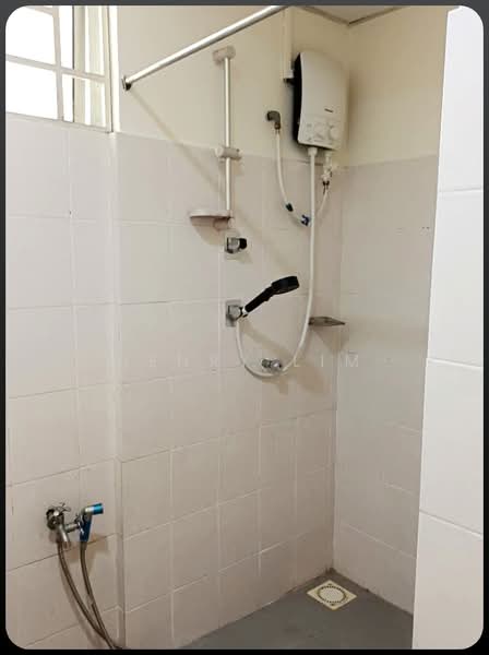 Platinum Hill PV 5 untuk Untuk Disewa - RM 1,600 /bulan, Mac 2026 - Bathroom - PropertyGuru.com.my