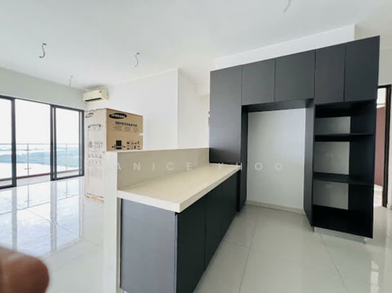 Condominium for Sale at Kings Bay @ Country Garden Danga Bay - Janice Khoo - Kitchen - PropertyGuru.com.my