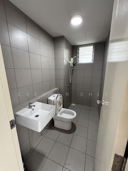 Kondominium untuk Disewa di Lakefront Homes - Carolyn Chee - Bathroom - PropertyGuru.com.my