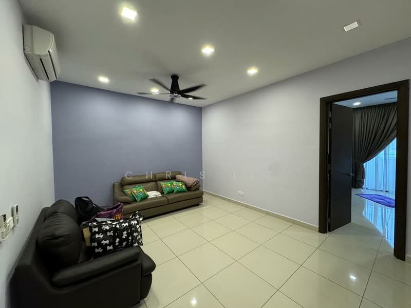 2-storey Terraced House for Sale in Eco Sanctuary (Telok Panglima Garang) - Chris Lee - Living Room - PropertyGuru.com.my