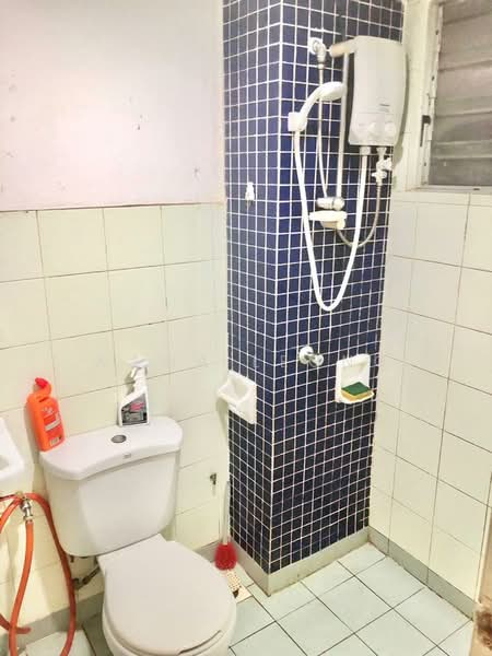 Condominium for Rent at Perdana Exclusive - Wawa Leong - Bathroom - PropertyGuru.com.my