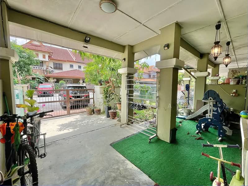 2-storey Terraced House for Sale in Puchong (Selangor) - Tasya Ruslan - Exterior - PropertyGuru.com.my