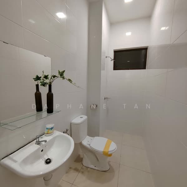 Condominium for Sale at Imperial Hatamas - Daphane Tan - Bathroom - PropertyGuru.com.my