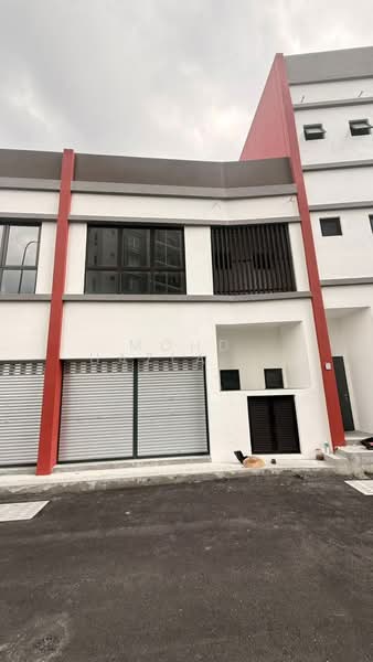 Shop / Office for Rent in Bukit Jelutong (Shah Alam) - Mohd Hazlan bin Mohd Sopi - Exterior - PropertyGuru.com.my