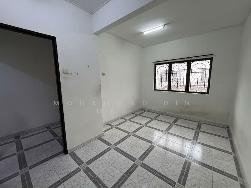 Seksyen 17 untuk Untuk Dijual - RM 490,000, Mac 2026 - PropertyGuru.com.my