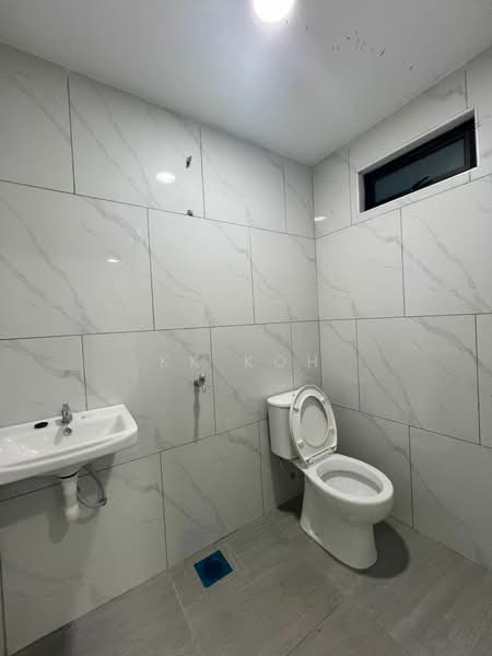 Taman Mutiara untuk Untuk Dijual - RM 468,000, Mac 2026 - Bathroom - PropertyGuru.com.my