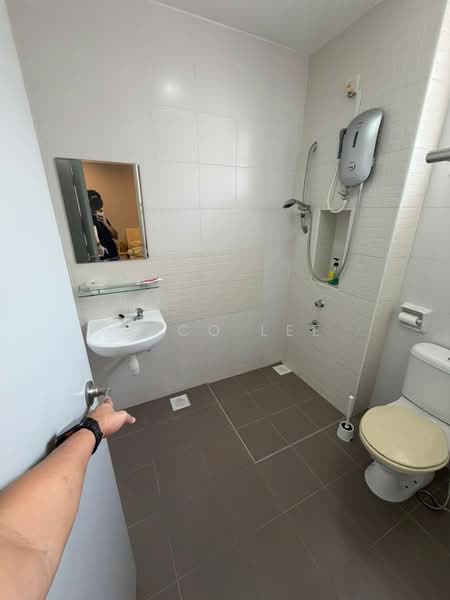 Cluster House for Sale in Taman Skudai Indah (Skudai) - Coco Lee - Bathroom - PropertyGuru.com.my