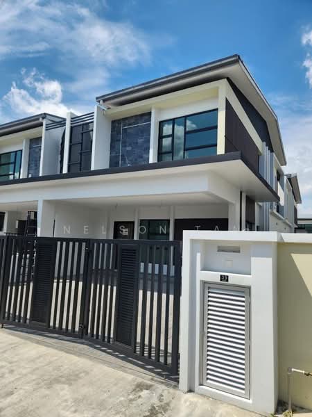 Cluster House for Sale in Johor Bahru (Johor) - Nelson Tan - Exterior - PropertyGuru.com.my