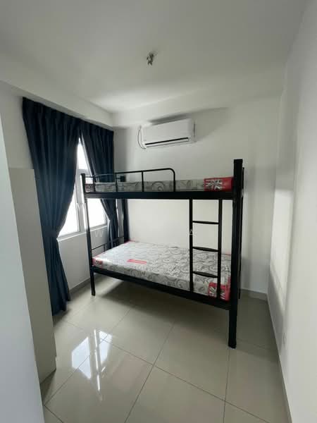 Service Residence for Rent at D'Putra Suites - Win Tan - Bedroom - PropertyGuru.com.my