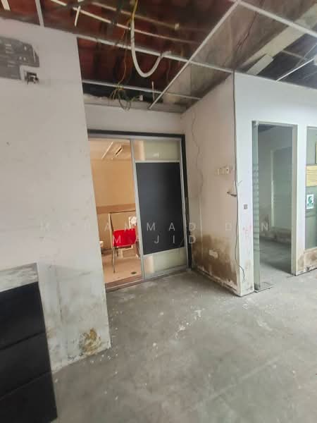 Shop / Office for Sale in Seksyen 13 (Shah Alam) - Mohammad Din Majid - PropertyGuru.com.my