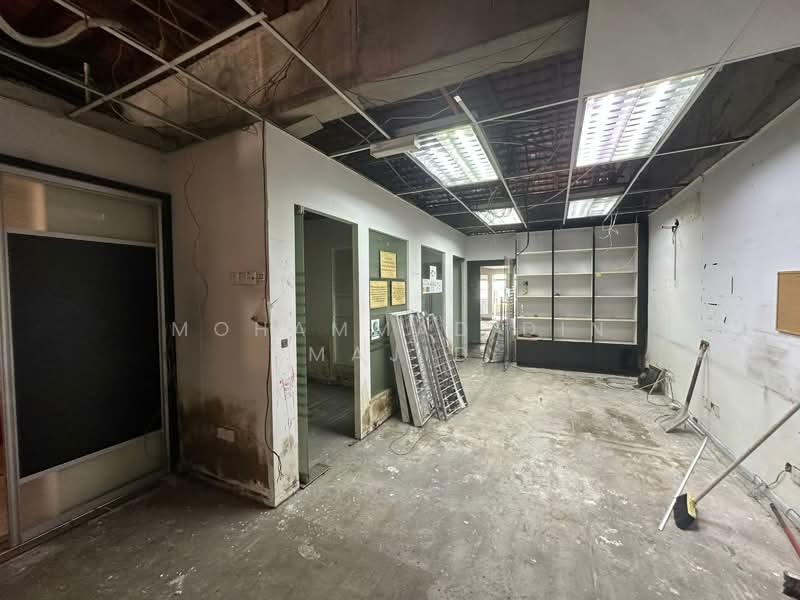 Shop / Office for Sale in Seksyen 13 (Shah Alam) - Mohammad Din Majid - PropertyGuru.com.my