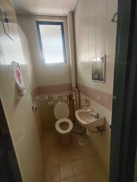 Shop / Office for Sale in Seksyen 13 (Shah Alam) - Mohammad Din Majid - PropertyGuru.com.my