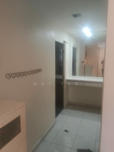 Service Residence for Sale at Diamond Residences - May Tan - Corridor - PropertyGuru.com.my