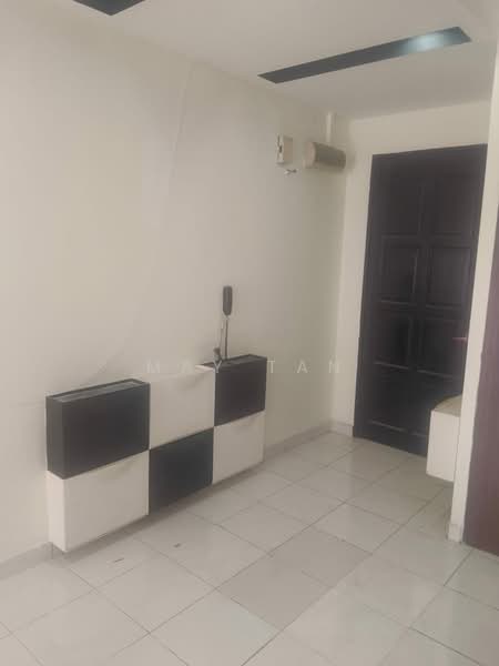 Service Residence for Sale at Diamond Residences - May Tan - Interior - PropertyGuru.com.my