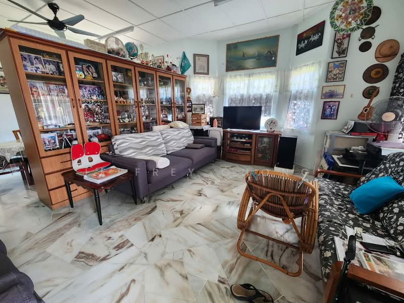 Bungalow for Sale in Rasah Kemayan (Seremban) - Jeffrey Chong - Living Room - PropertyGuru.com.my