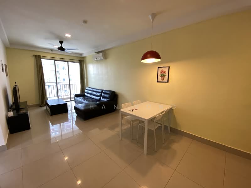 Shaftsbury Residence untuk Untuk Disewa - RM 2,000 /bulan, Mac 2026 - Living Room - PropertyGuru.com.my