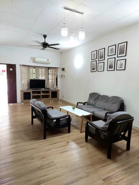 Semi-Detached House for Sale in Gelugor (Penang) - Shu Fen - Living Room - PropertyGuru.com.my