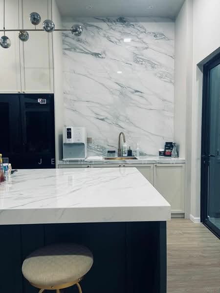 Terraced House for Sale in Duta Villa (Setia Alam) - Jennie Chew - Kitchen - PropertyGuru.com.my