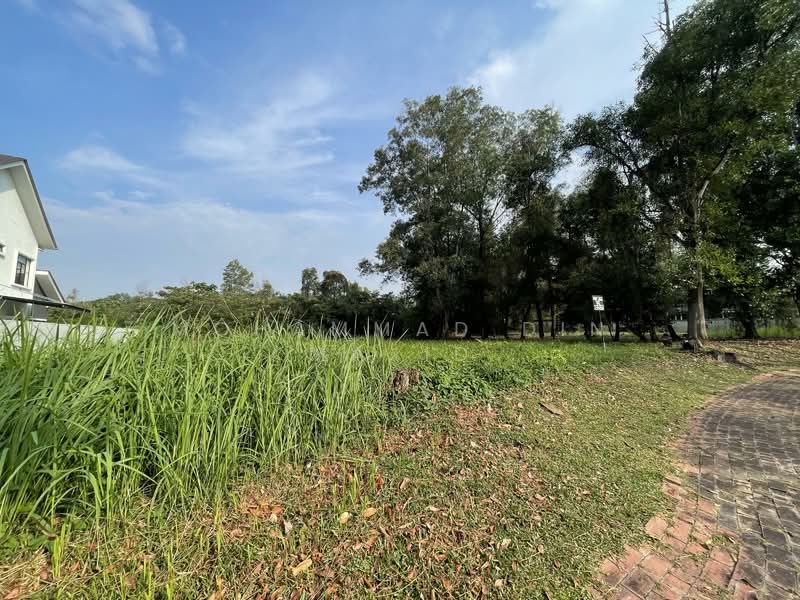 Residential Land for Sale in Bukit Jelutong (Shah Alam) - Mohammad Din Majid - PropertyGuru.com.my