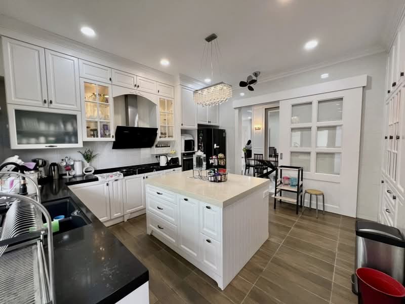 Semi-Detached House for Sale in Taman Ekoflora (Johor Bahru) - Janice . - Kitchen - PropertyGuru.com.my