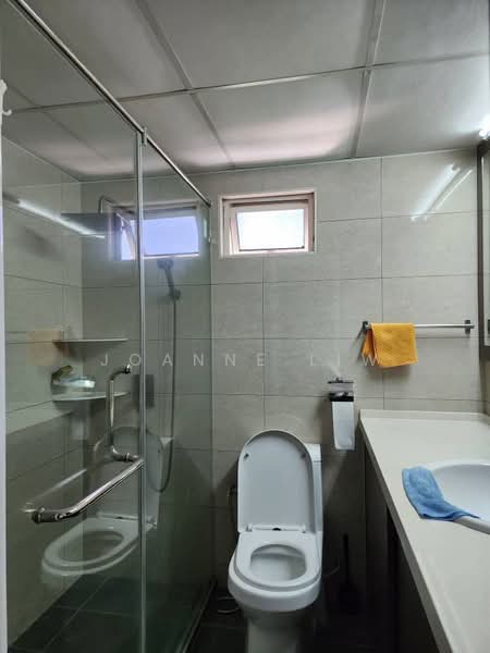 Gold Coast Resort Condominium untuk Untuk Disewa - RM 3,200 /bulan, Mac 2026 - Bathroom - PropertyGuru.com.my