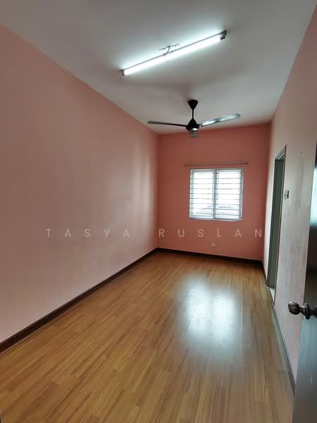 2-storey Terraced House for Sale in Bandar Puncak Alam (Puncak Alam) - Tasya Ruslan - Interior - PropertyGuru.com.my