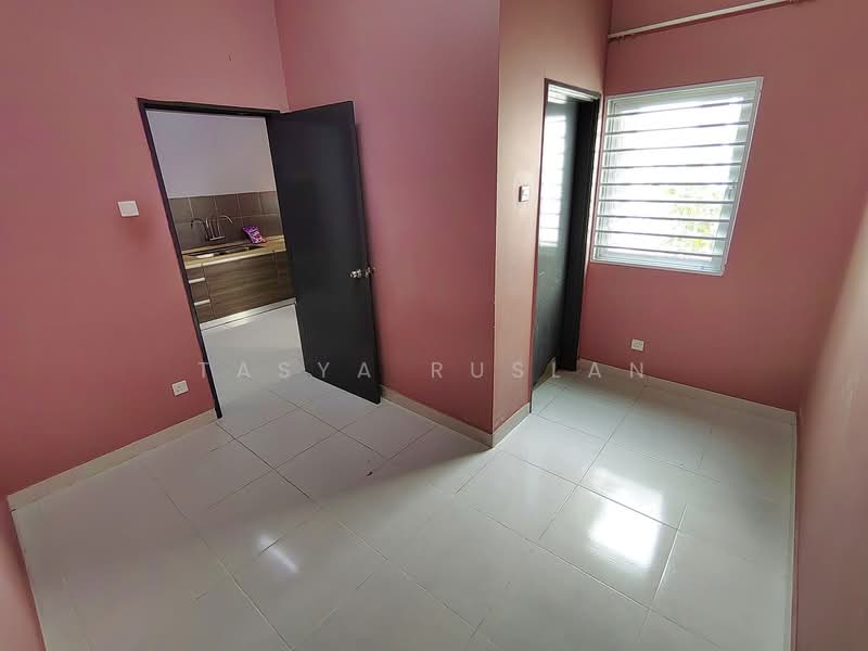 2-storey Terraced House for Sale in Bandar Puncak Alam (Puncak Alam) - Tasya Ruslan - Interior - PropertyGuru.com.my
