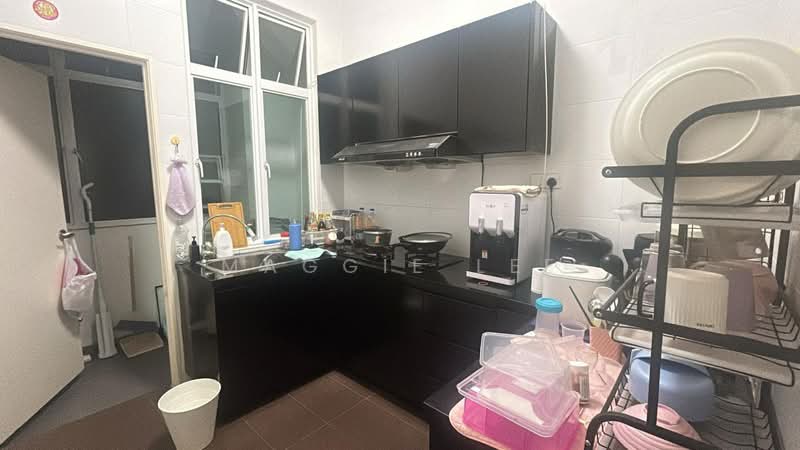 M Condominium @ Larkin untuk Untuk Disewa - RM 2,500 /bulan, Mac 2026 - Kitchen - PropertyGuru.com.my