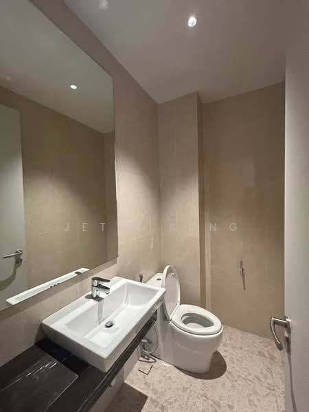 Condominium for Rent at Pavilion Hilltop - Jetly Kong - Bathroom - PropertyGuru.com.my
