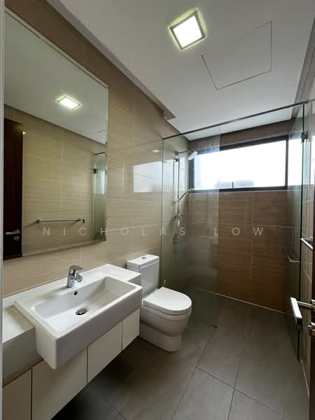 Service Residence for Rent at The Astaka @ 1 Bukit Senyum - Nicholas Low - Bathroom - PropertyGuru.com.my