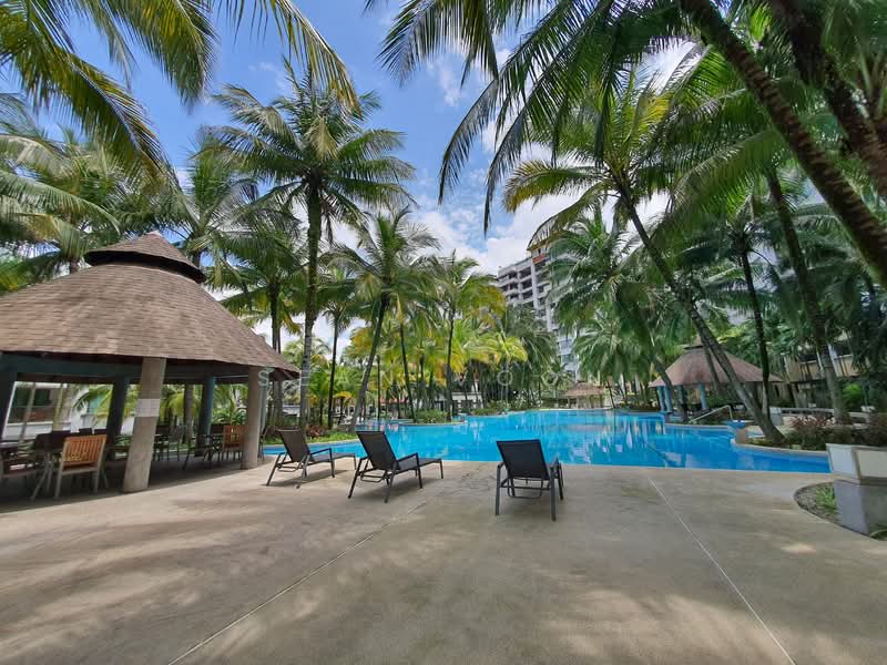 Condominium for Sale at Ara Hill Condominium - Sean Voon - Pool - PropertyGuru.com.my