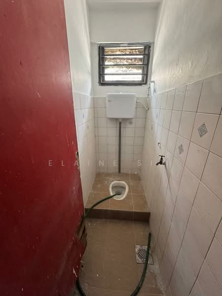 Factory for Rent in Johor Bahru (Johor) - Elaine Sim - Bathroom - PropertyGuru.com.my