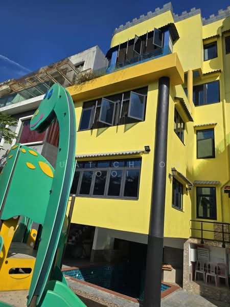 4.5-storey Terraced House for Sale in Bukit Antarabangsa (Ulu Kelang) - Guat Choon Ooi - Exterior - PropertyGuru.com.my