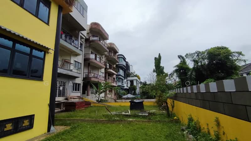 4.5-storey Terraced House for Sale in Bukit Antarabangsa (Ulu Kelang) - Guat Choon Ooi - Exterior - PropertyGuru.com.my