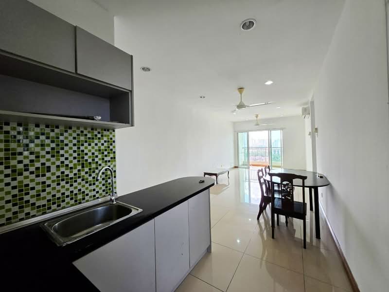 Condominium for Sale at Seri Puteri - Zul Syafiq - Kitchen - PropertyGuru.com.my