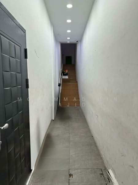 Shop / Office for Rent in Seksyen 7 (Shah Alam) - Mohammad Din Majid - PropertyGuru.com.my