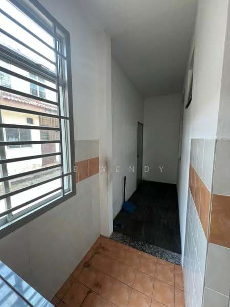 2-storey Terraced House for Sale in Taman Bestari Indah (Ulu Tiram) - JB Wendy - Corridor - PropertyGuru.com.my